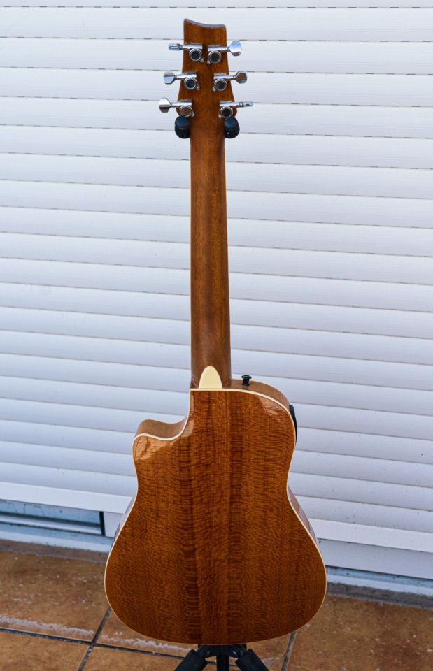 Kirkland Guitarra Acústica 3/4 de viaje de segunda mano · Foto 2 de 5 · Málaga · 60 €