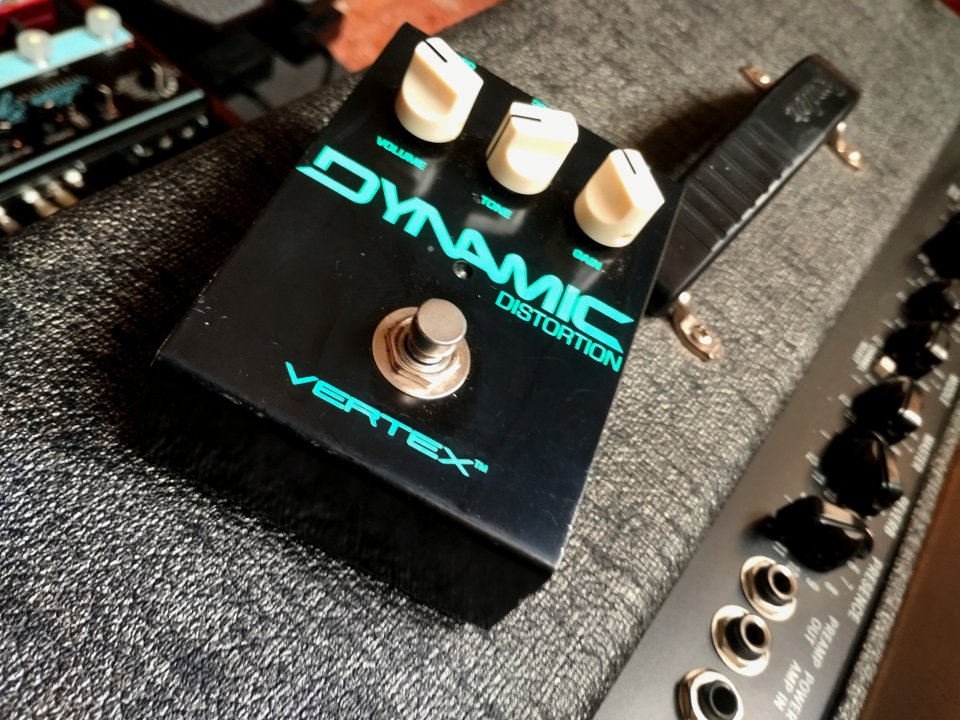 Vertex Dynamic Distortion de segunda mano por 160 € en Alicante