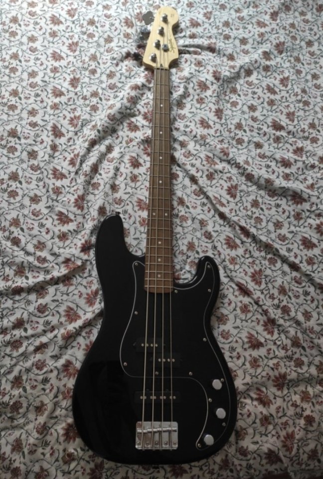 Squier precission de segunda mano · Navarra · 150 €