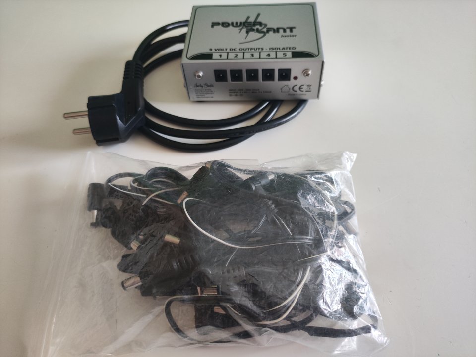 Palmer Pedalbay 50S + PowerPlant Junior + cables de segunda mano · Foto 3 de 7 · Sevilla · 70 €