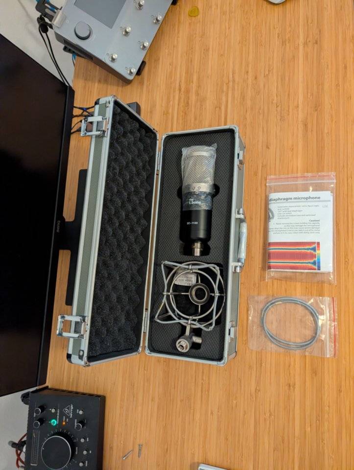 Micrófono t.bone SC 1100 + estuche