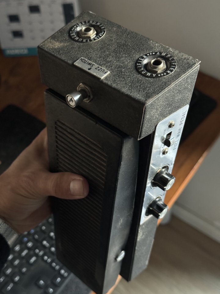 Shin-Ei 8-TR Fuzz Wah 1970s Negro