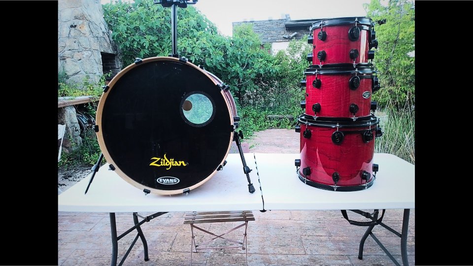 DW Era PDP LX Maple + Zildjian + Sabian HH + Hardcase de segunda mano · Foto 2 de 9 · Madrid · 2500 €