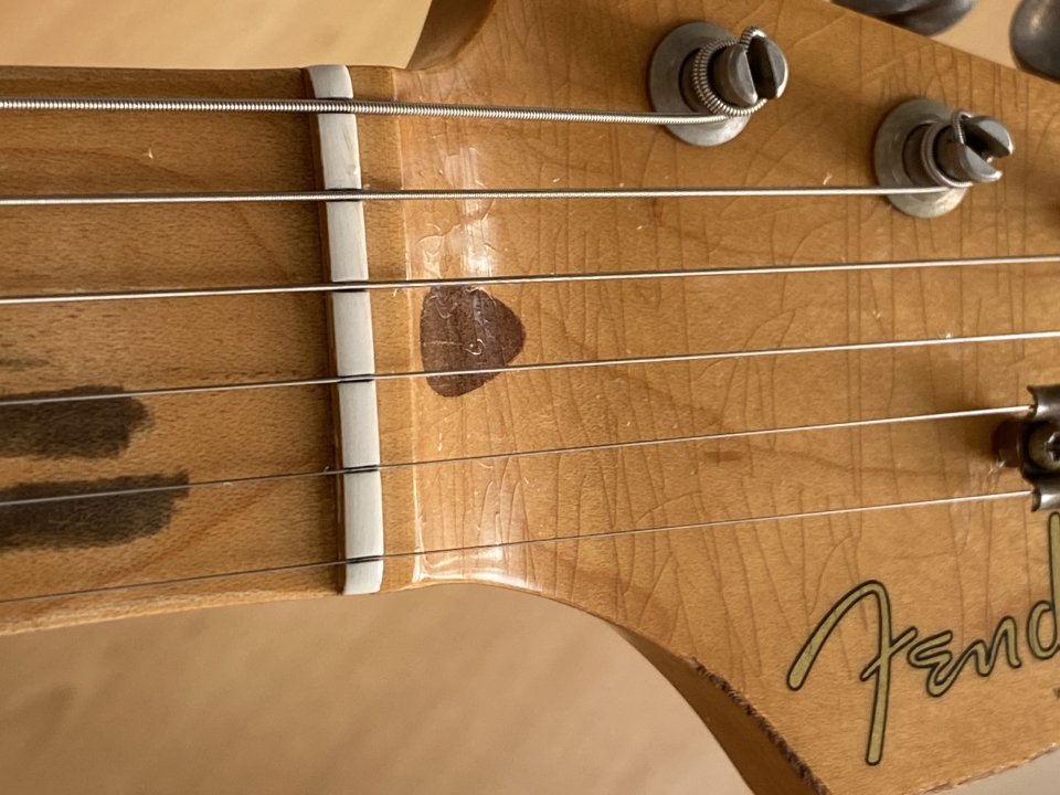 Fender Stratocaster Road Worn 50´s Surf Green de segunda mano · Foto 9 de 10 · Araba · 1100 €