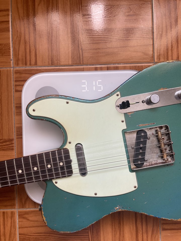 Buttarini T-Style 60's Guitar With Sliders Pickups de segunda mano · Foto 8 de 9 · A Coruña · 2000 €