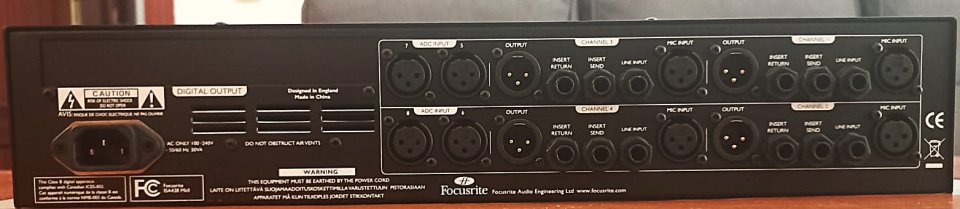 Preamplificador Focusrite ISA 428 MKII