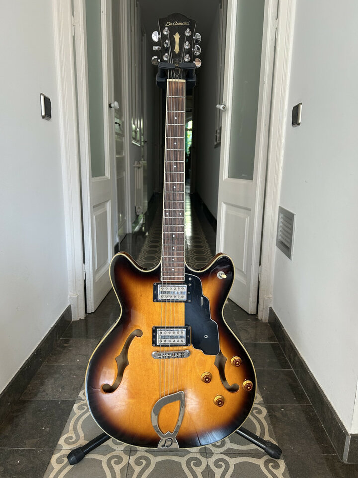 Guitarra Dearmond Starfire Sunburst (1999)