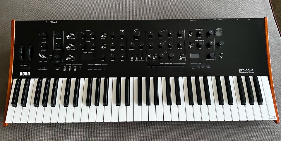 Korg Prologue 16 de segunda mano · Foto 1 de 3 · Barcelona · 1800 €