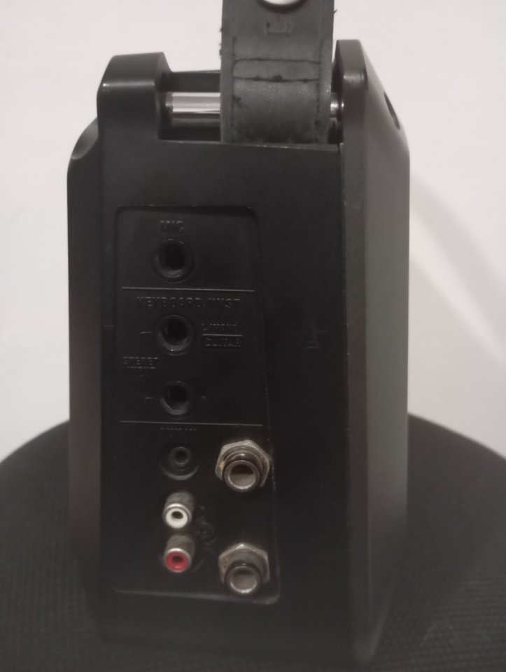 Roland Mobile Cube de segunda mano · Foto 5 de 7 · Girona · 100 €
