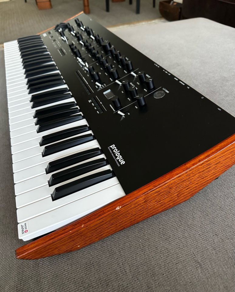 Korg Prologue 16 de segunda mano · Foto 2 de 3 · Barcelona · 1800 €