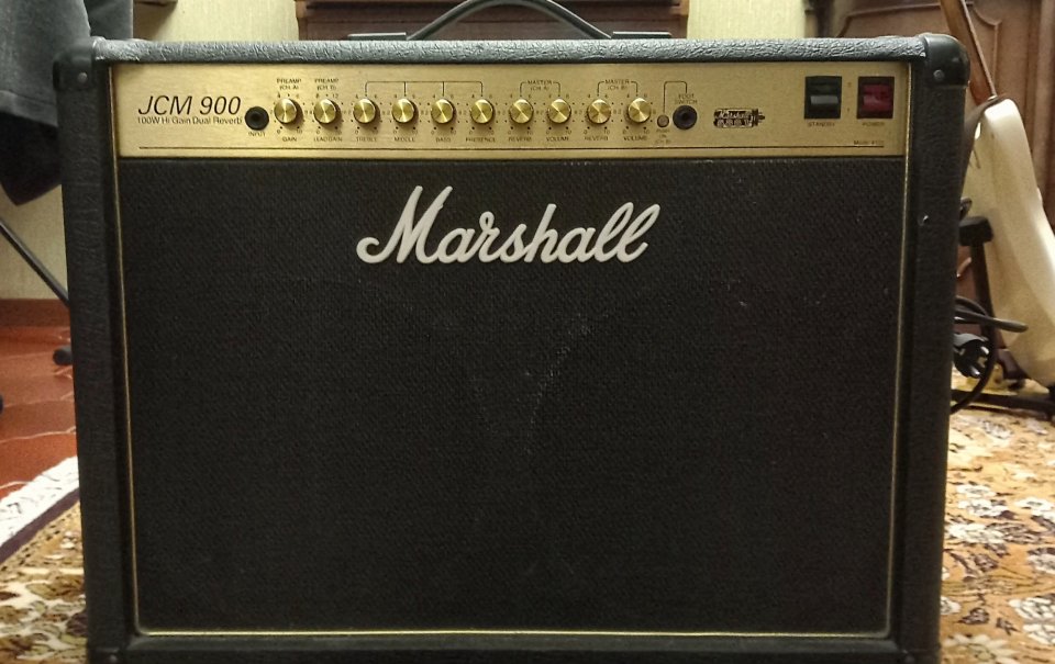 MARSHALL JCM900 Dual reverb