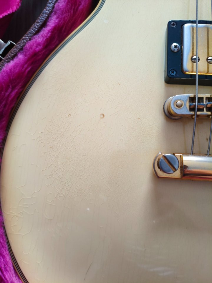 Gibson Les Paul Custom 1990 Alpine White de segunda mano · Foto 9 de 10 · Cádiz · 5700 €