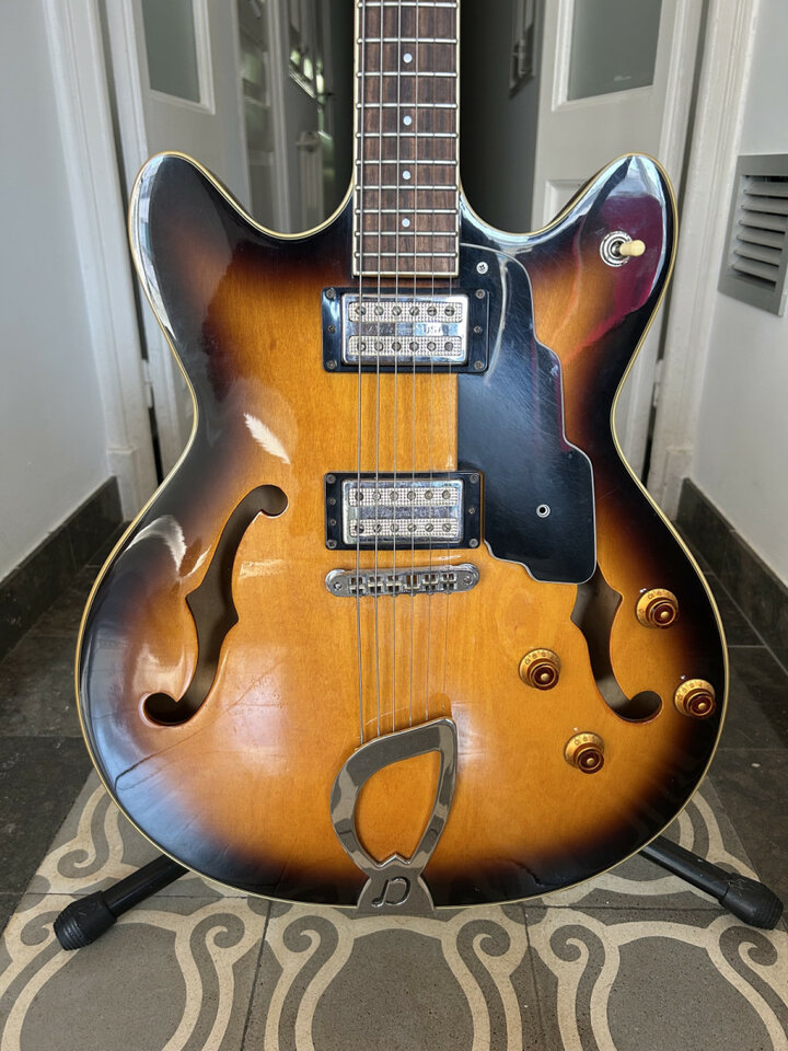 Guitarra Dearmond Starfire Sunburst (1999)