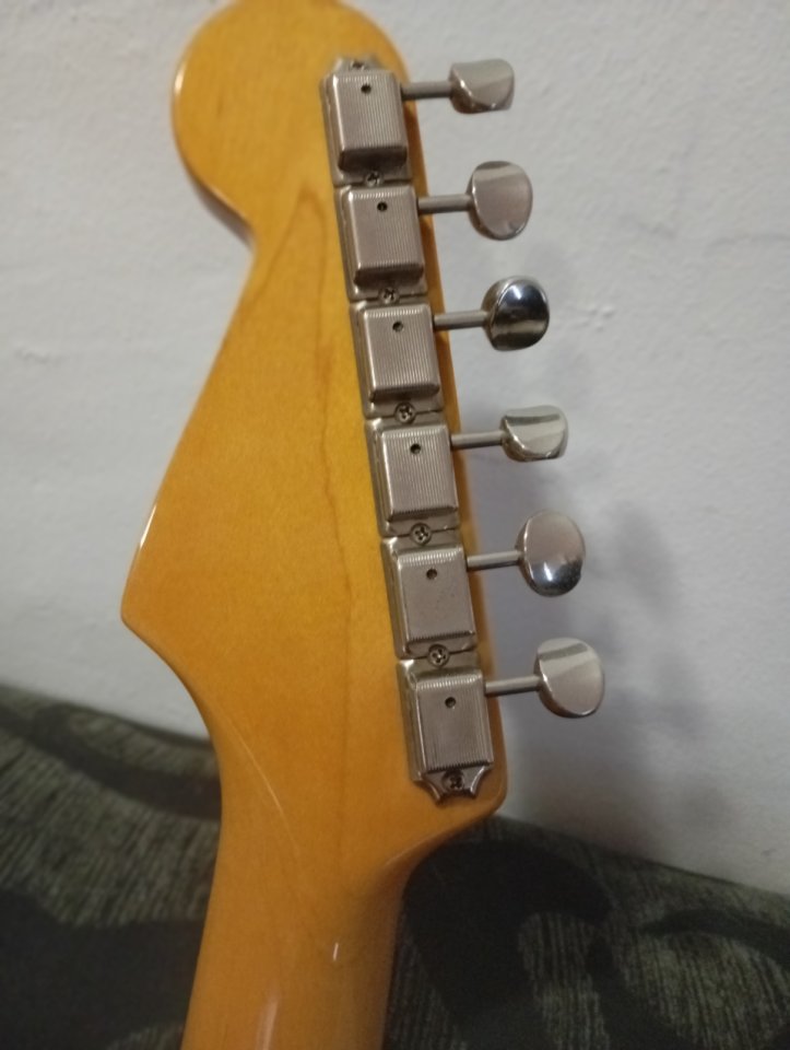Fender Stratocaster Japan
