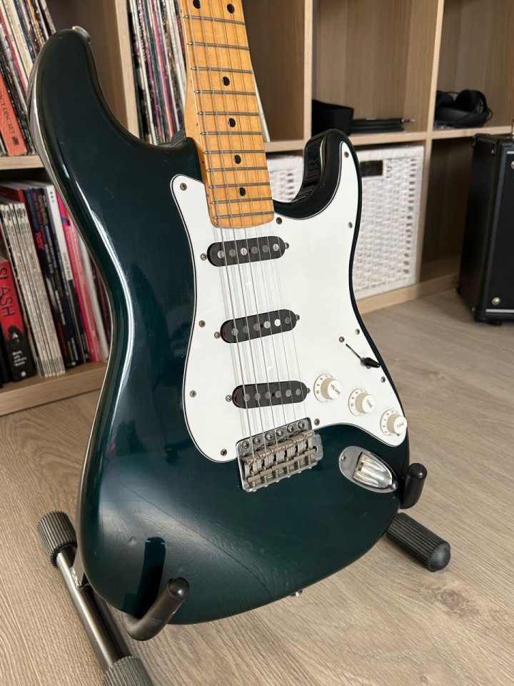 ESP 400 Stratocaster Japón 1980s de segunda mano · Foto 1 de 10 · Madrid · 850 €