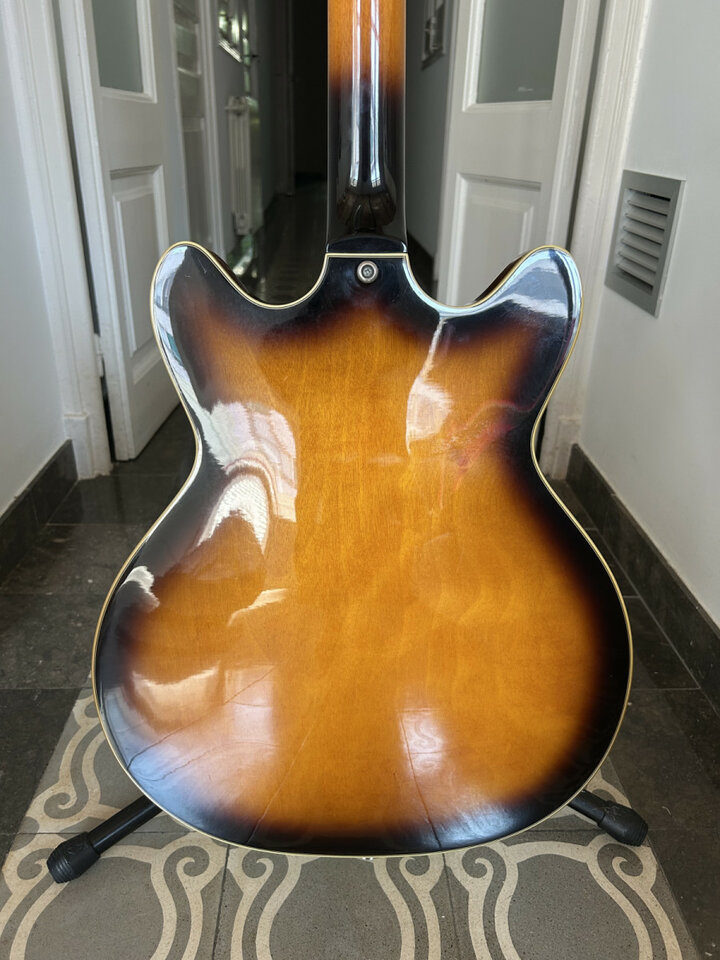 Guitarra Dearmond Starfire Sunburst (1999)