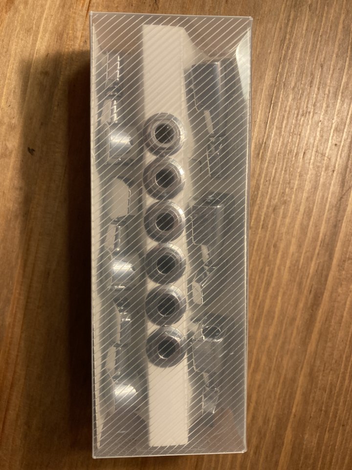 Clavijas Taylor plateadas