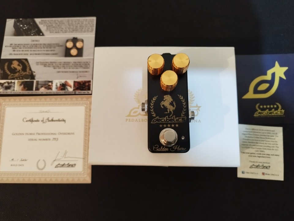 Decibelics Golden Horse