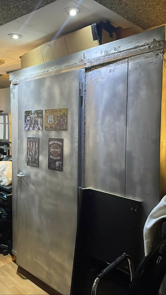 Vendo o cambio cabina insonorizada de grabación, locución, Acústica Integral 140€ (negociables)