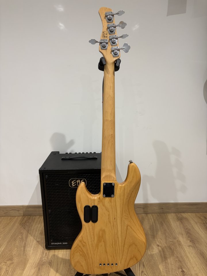 Marcus Miller V7 Ash 1Gen de segunda mano · Foto 5 de 6 · Córdoba · 550 €