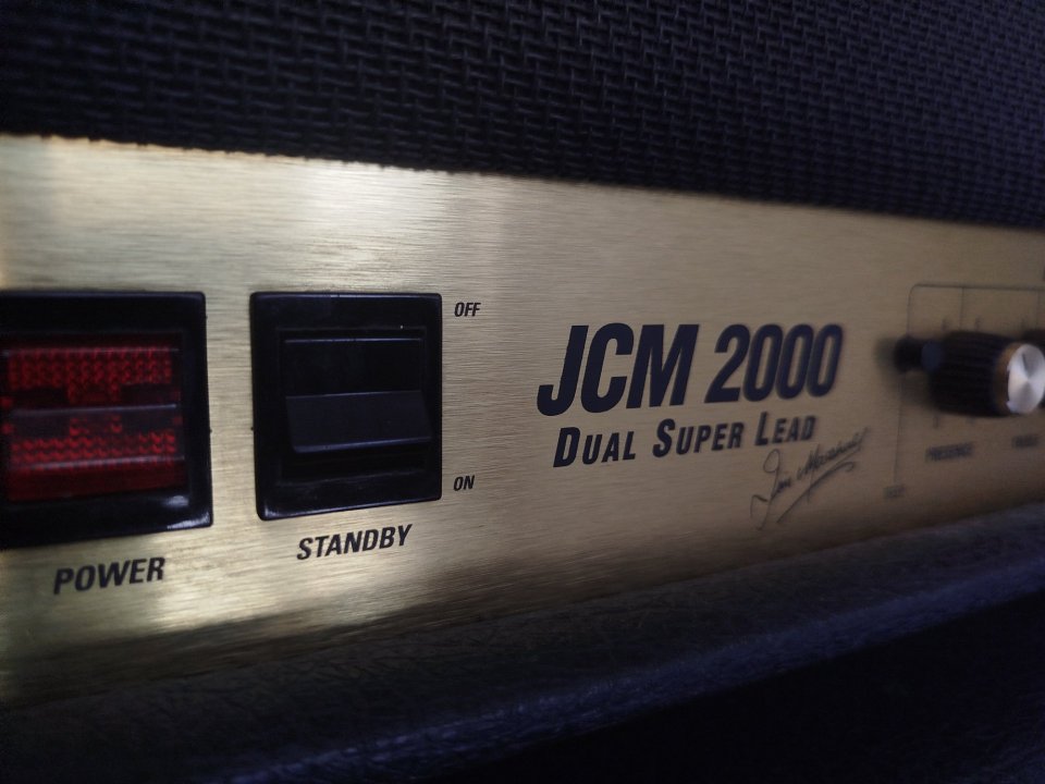 MARSHALL JCM 2000 de segunda mano · Foto 5 de 8 · Navarra · 1300 €