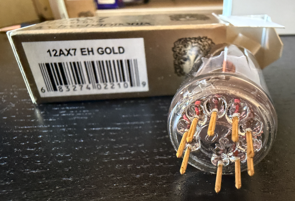Lote 5 válvulas 12AX7/ECC83 NUEVAS Electro-Harmonix de segunda mano · Foto 4 de 10 · Málaga · 69 €