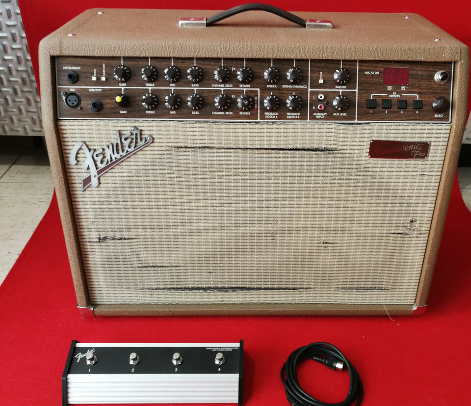 Fender Acoustasonic Pro