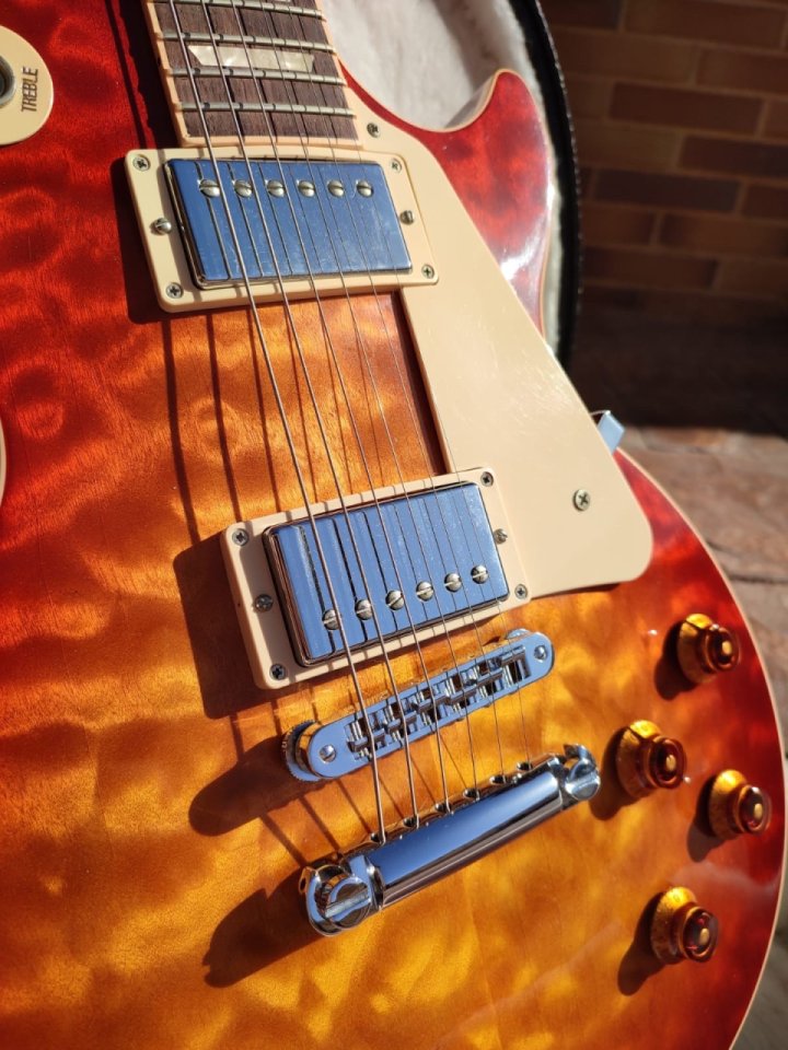 2013 Gibson les Paul standard plus Q de segunda mano · Foto 7 de 7 · Bizkaia · 2700 €