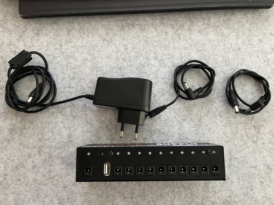 Fuente alimentación Power Supply MX2328 de segunda mano · Foto 2 de 2 · Castellón · 20 €