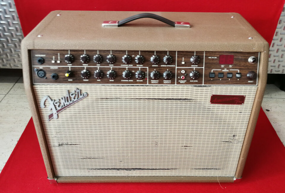 Fender Acoustasonic Pro