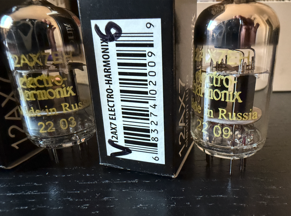 Lote 5 válvulas 12AX7/ECC83 NUEVAS Electro-Harmonix de segunda mano · Foto 8 de 10 · Málaga · 69 €