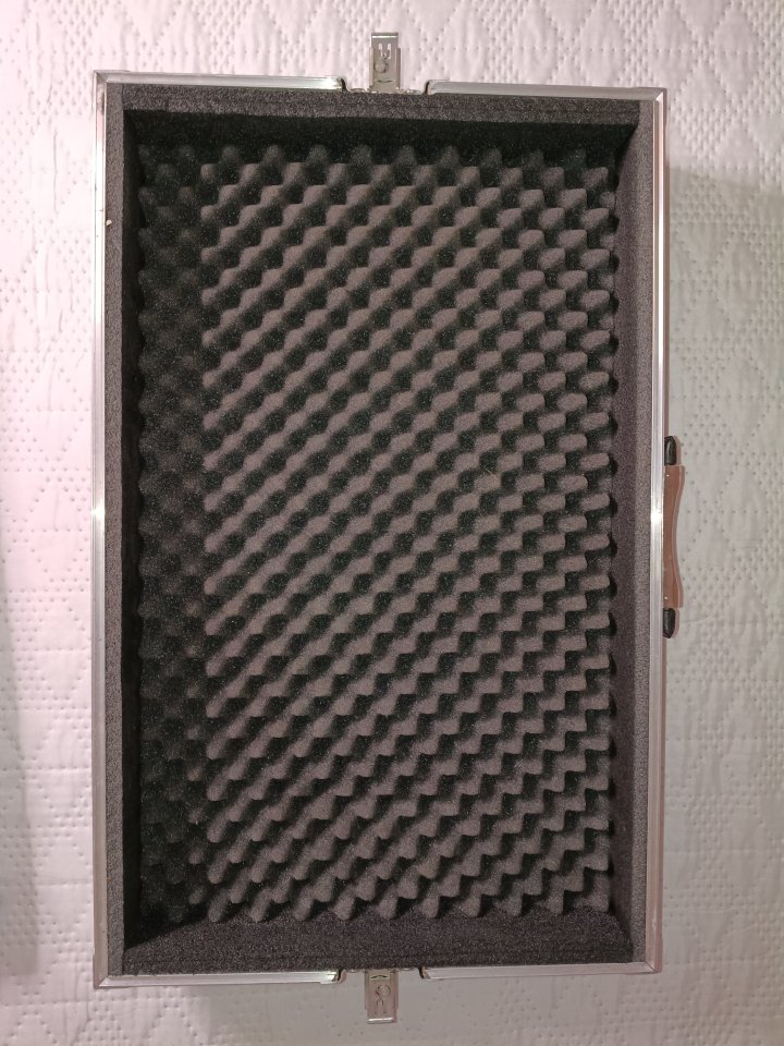 Thon Case Boss GT-100/GT-10/GT-10B de segunda mano · Foto 7 de 8 · Córdoba · 100 €