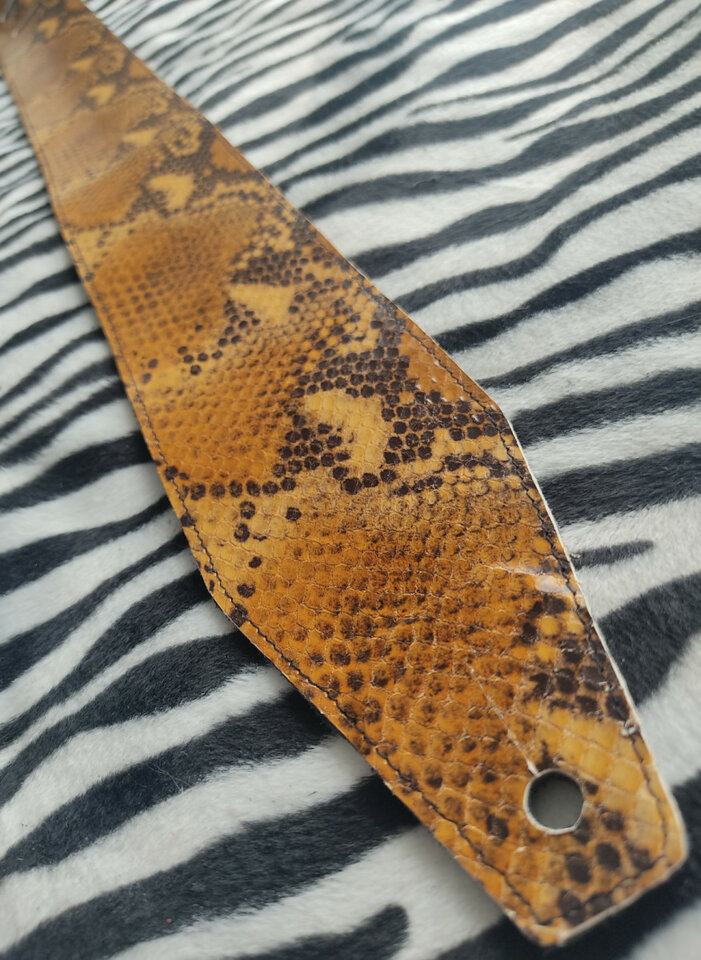 Correas Randy Rhoads 100% cuero