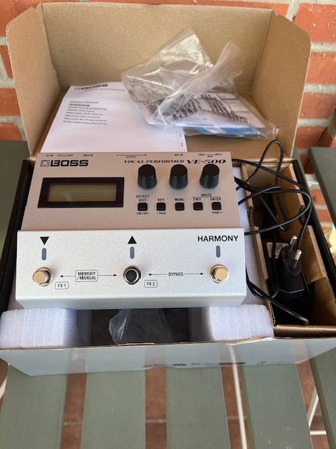 Procesador multiefectos vocales BOO VE-500