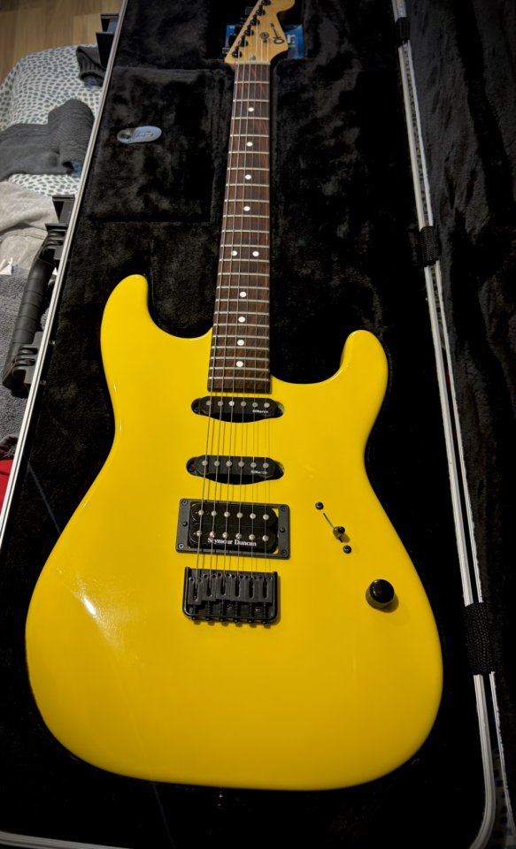 Charvel Usa Select de segunda mano · Foto 2 de 4 · Castellón · 1500 €