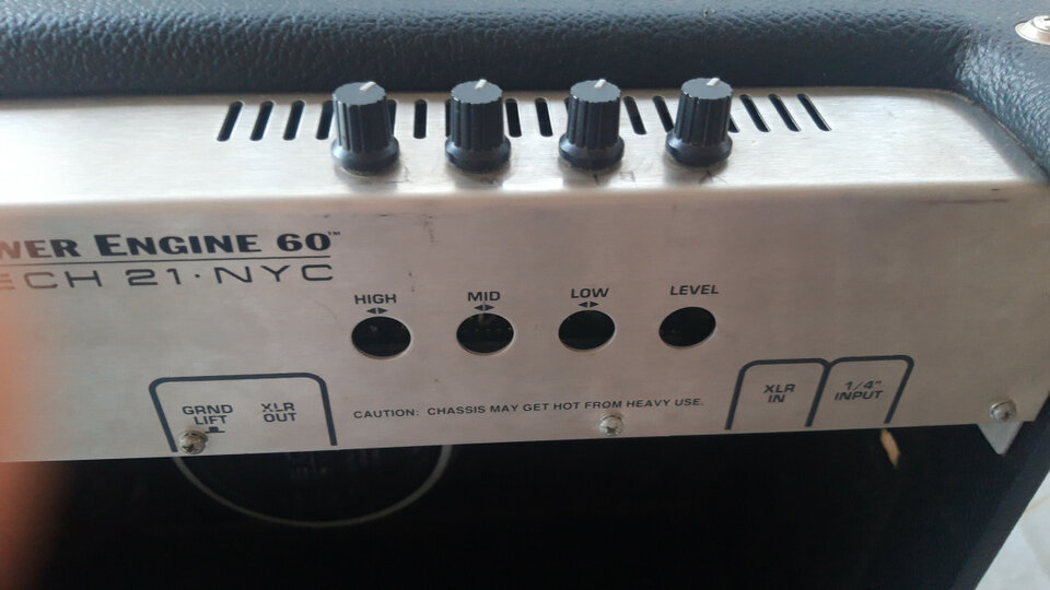 Tech 21 Power Engine 60