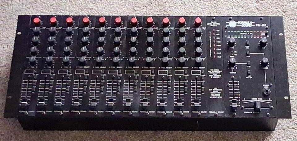 Formula sound pm90 12 channel