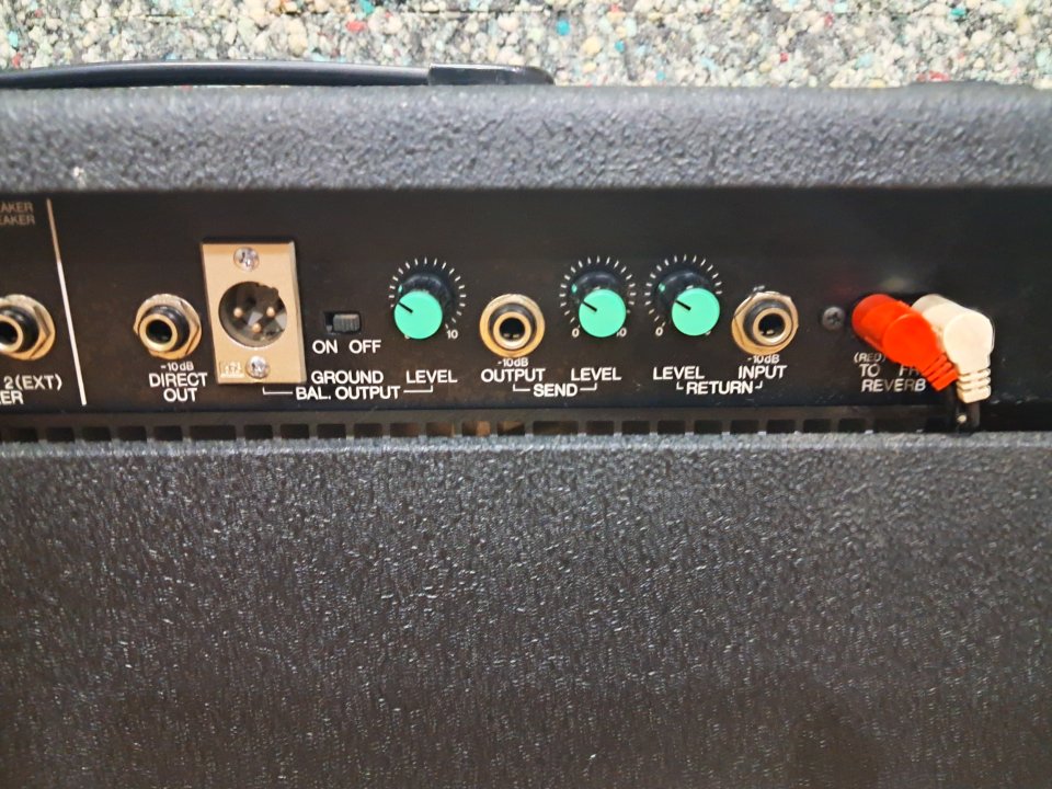 Amplificador Yamaha G 100 - 200 S lll Japan de los 80 IMPECABLE de los de segunda mano · Foto 10 de 10 · Cádiz · 850 €