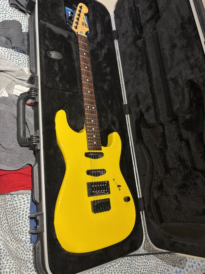 Charvel Usa Select de segunda mano · Foto 3 de 4 · Castellón · 1500 €