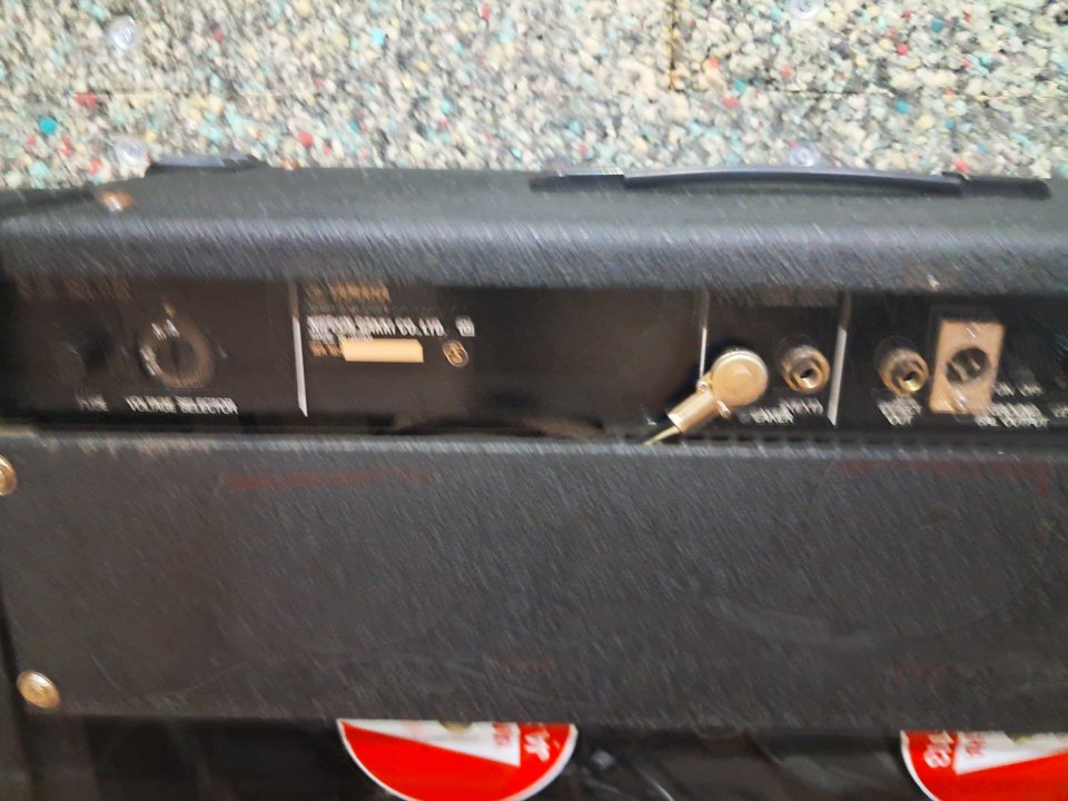 Amplificador Yamaha G 100 - 200 S lll Japan de los 80 IMPECABLE de los de segunda mano · Foto 7 de 10 · Cádiz · 850 €