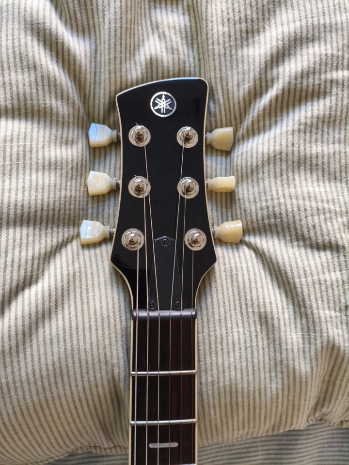 Yamaha Revstar RSS20 Flash Green + Set Bare Knuckle