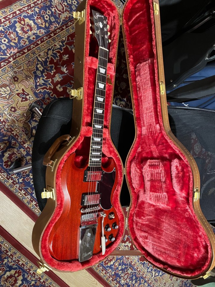 Gibson SG Standard ’61 Maestro USA + Seth Lover PAF de segunda mano · Foto 1 de 3 · Madrid · 1850 €