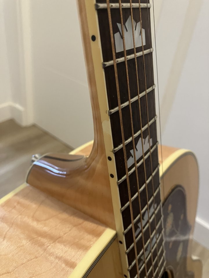Gibson SJ200 standard 2010 de segunda mano · Foto 4 de 10 · Cádiz · 3000 €