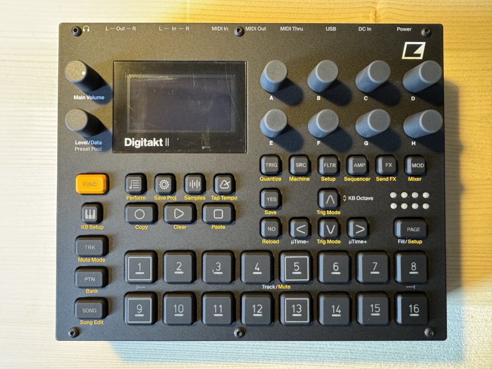 Elektron Digitakt II de segunda mano · Foto 1 de 6 · Barcelona · 750 €