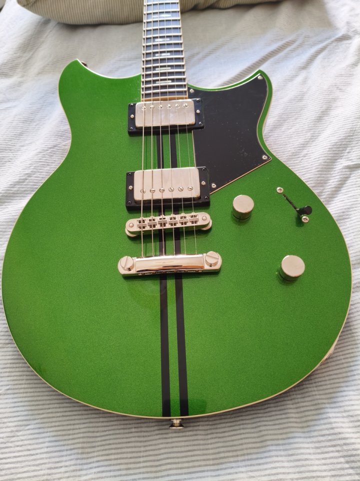 Yamaha Revstar RSS20 Flash Green + Set Bare Knuckle