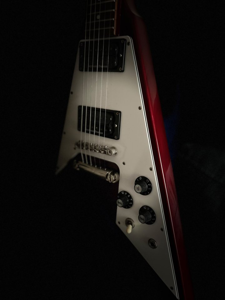 Edwards E-FV-120D Flying V de segunda mano · Foto 5 de 8 · Asturias · 1100 €