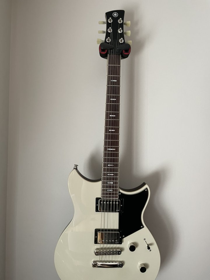Yamaha Revstar RSS20 Vintage White