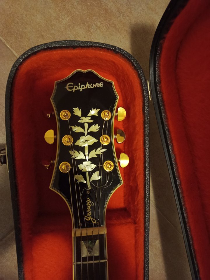 Epiphone Sheraton II Mejorada