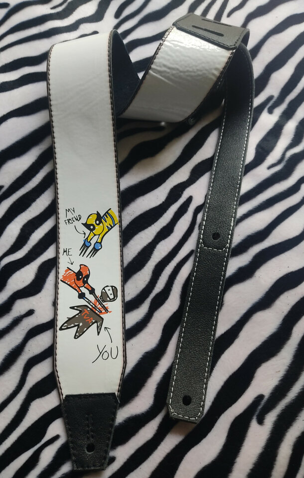 Correas cuero y vinilo diseños únicos!