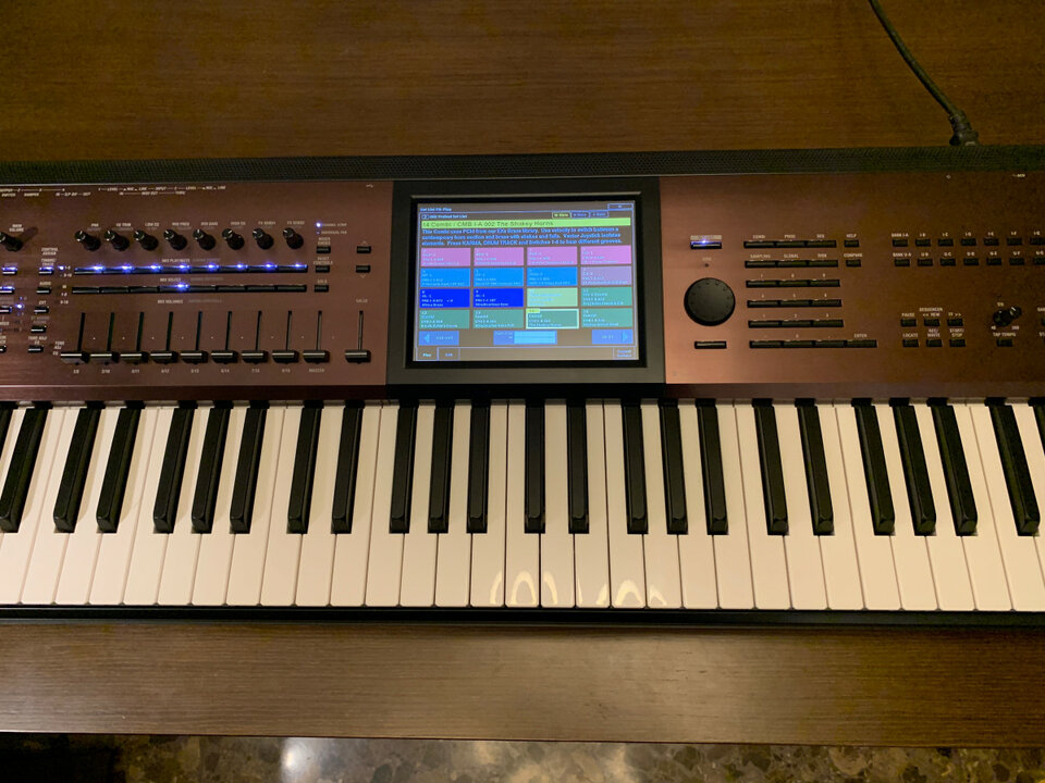 Korg Kronos ls